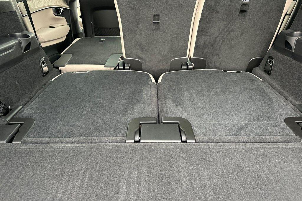 new 2026 Volvo XC90 car, priced at $71,825