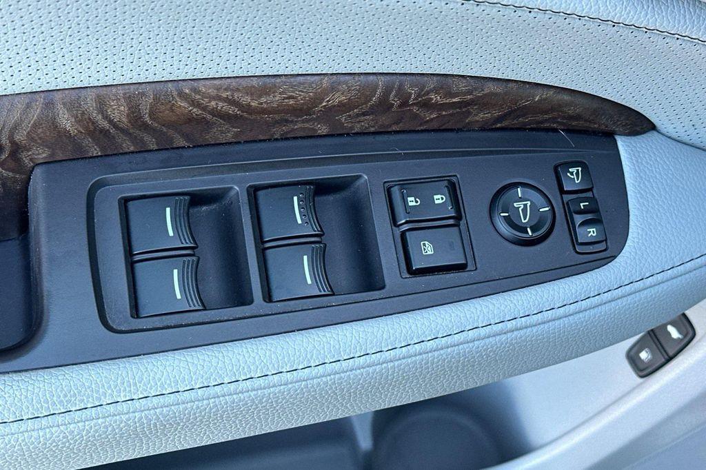 used 2020 Acura MDX Sport Hybrid car, priced at $32,599