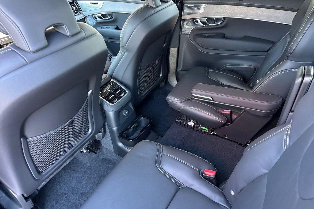 new 2026 Volvo XC90 Plug-In Hybrid car, priced at $93,190