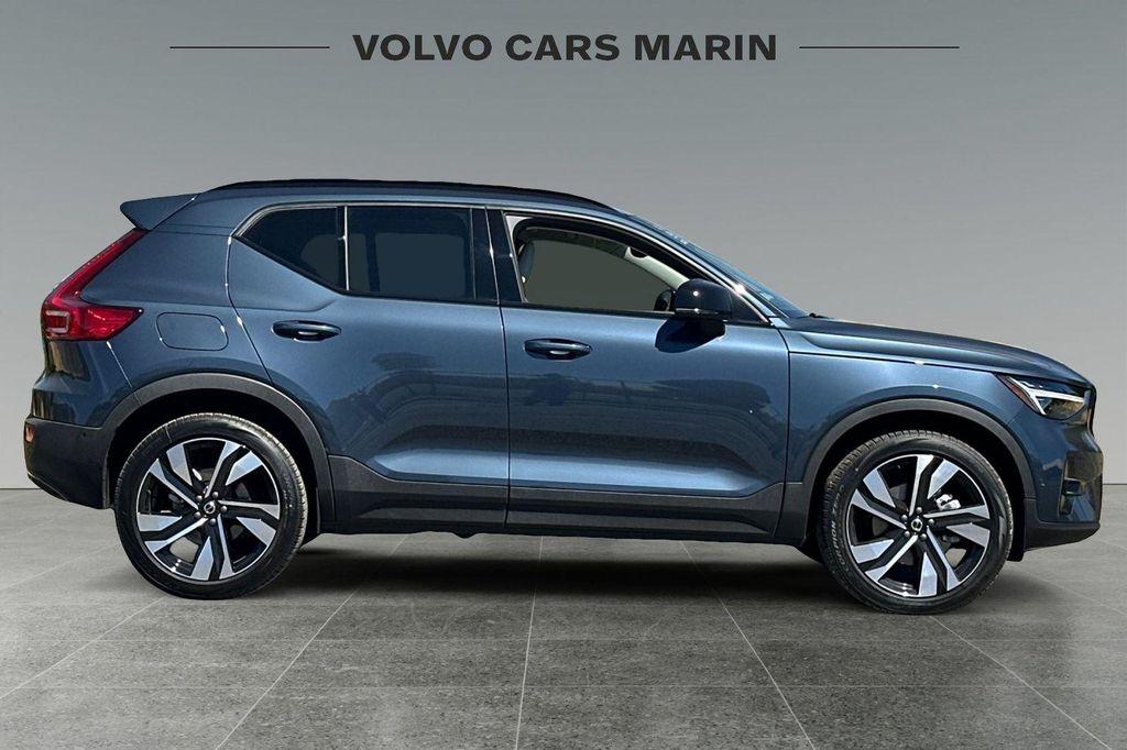 new 2026 Volvo XC40 car, priced at $53,525