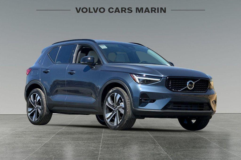 new 2026 Volvo XC40 car, priced at $53,525