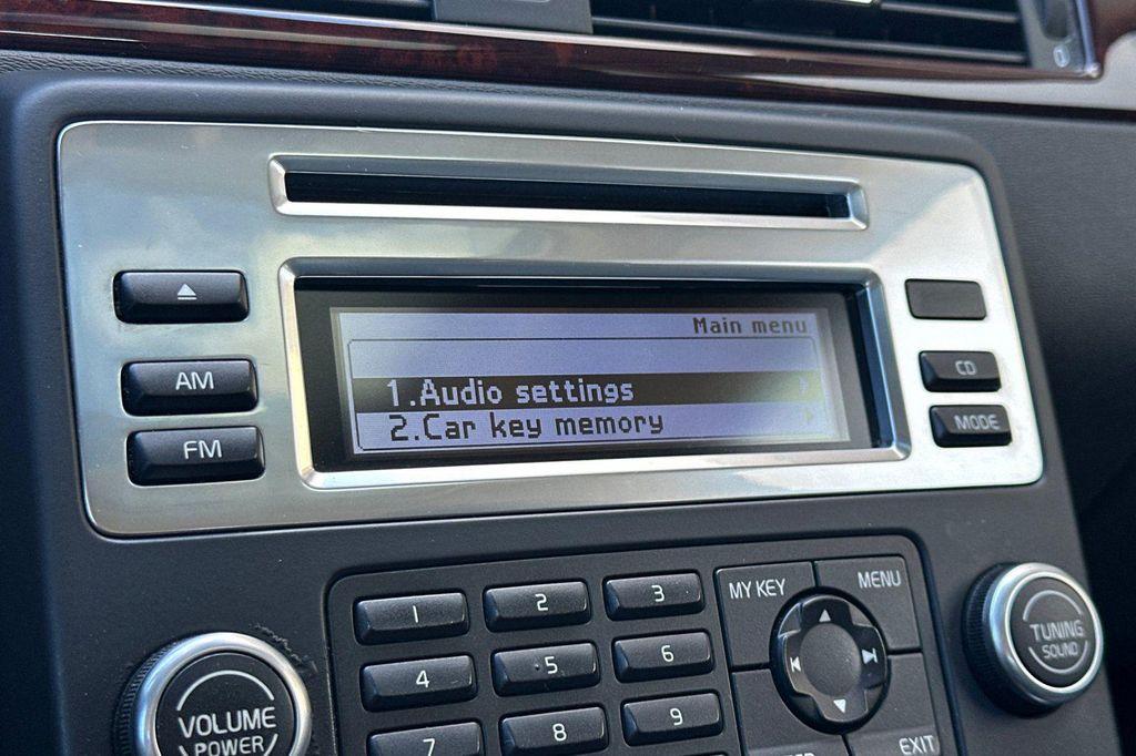 used 2008 Volvo V70 car, priced at $5,499