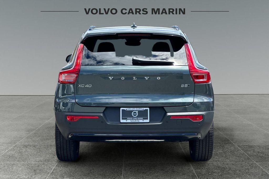new 2026 Volvo XC40 car, priced at $53,425