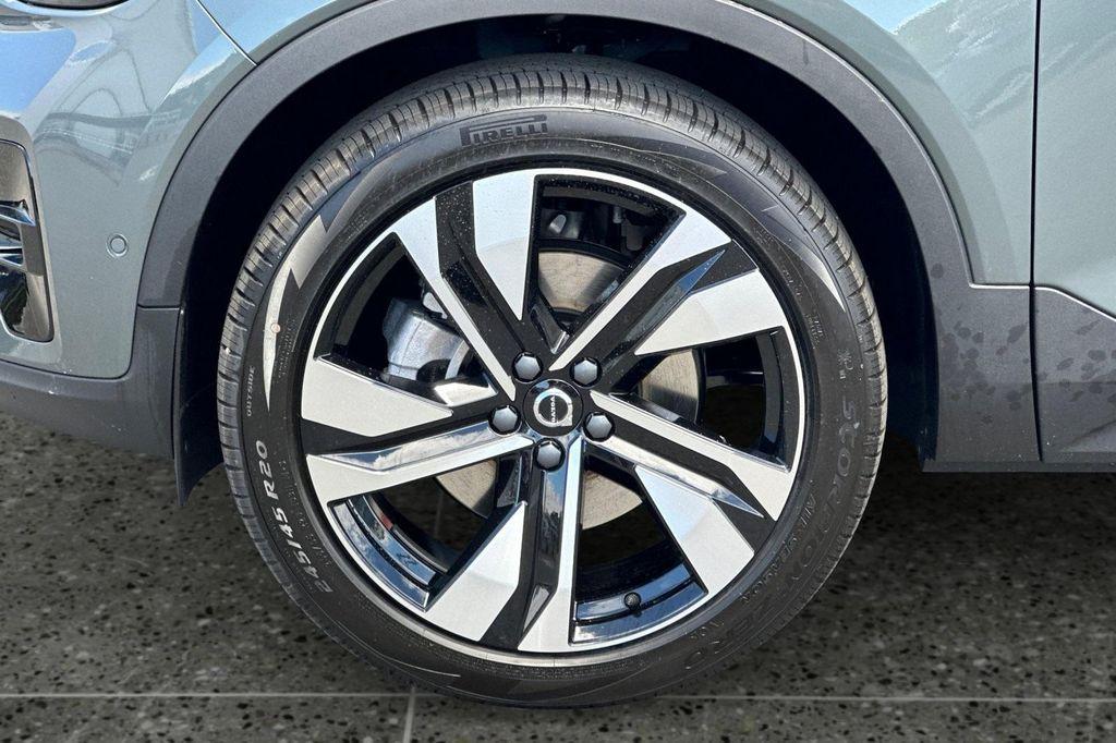 new 2026 Volvo XC40 car, priced at $53,425