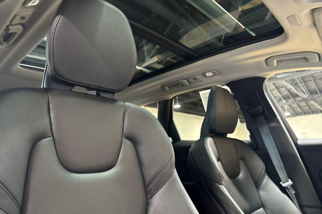 used 2022 Volvo XC60 car, priced at $32,499