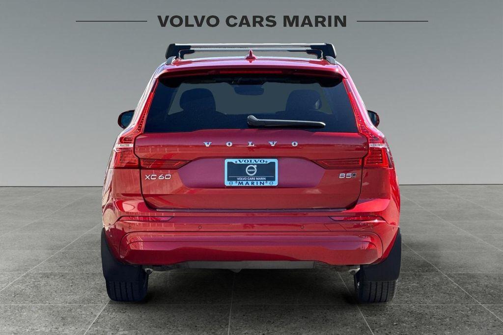 used 2022 Volvo XC60 car, priced at $32,499