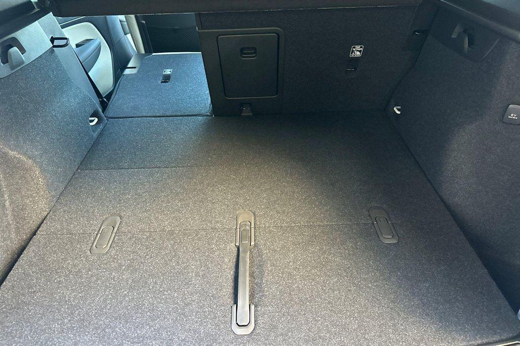 new 2026 Volvo XC40 car, priced at $50,150