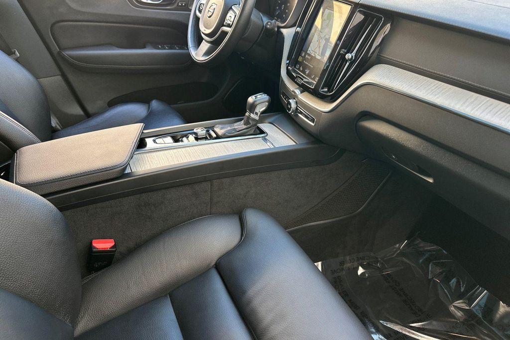 used 2020 Volvo XC60 car, priced at $23,999