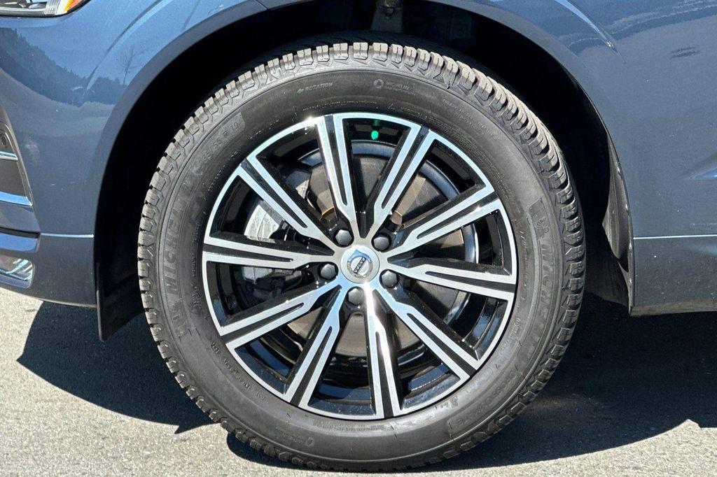 used 2020 Volvo XC60 car, priced at $23,999