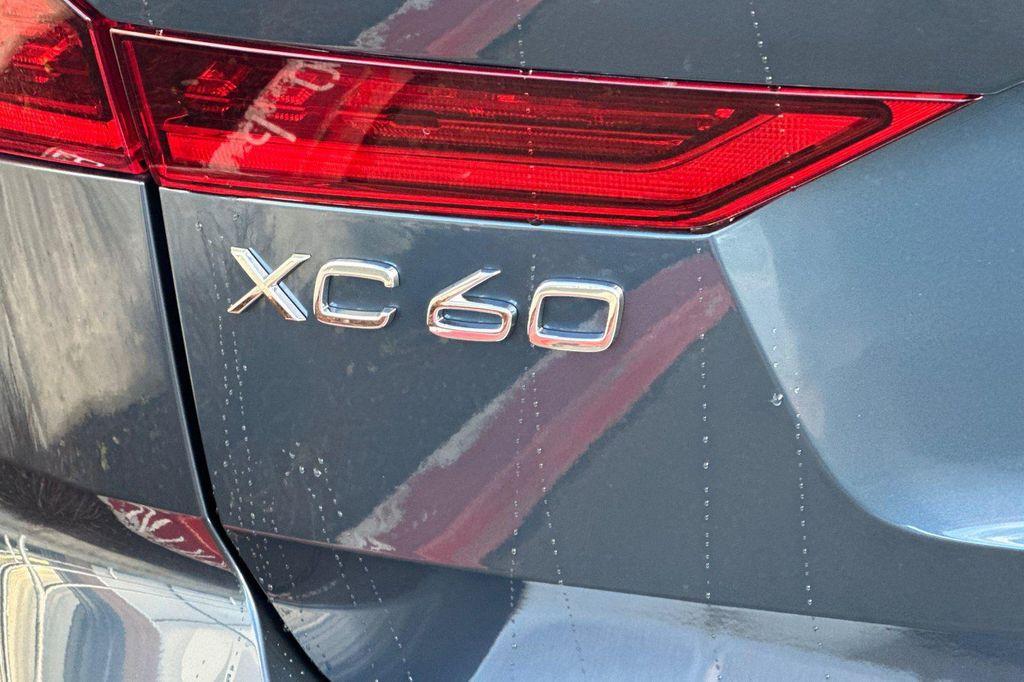 new 2026 Volvo XC60 Plug-In Hybrid car