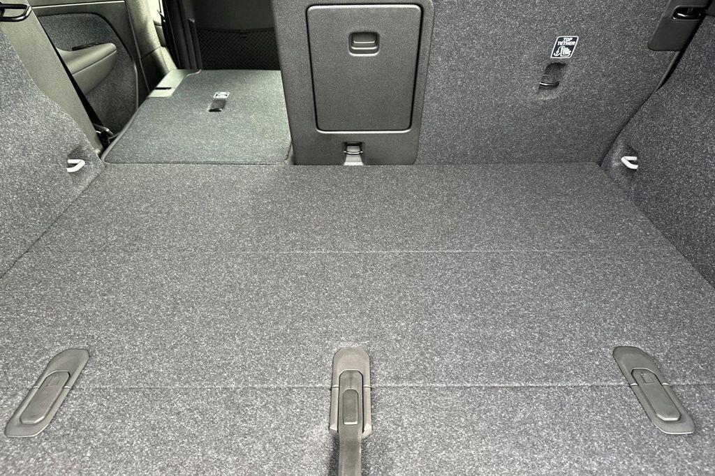 new 2026 Volvo XC40 car, priced at $53,525