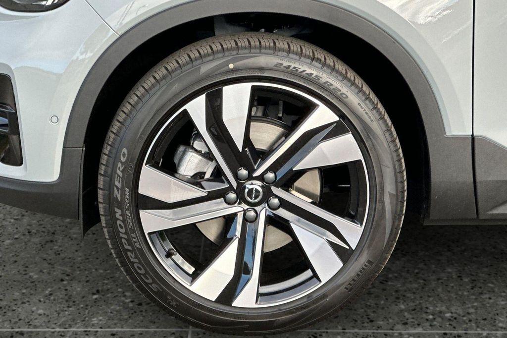 new 2026 Volvo XC40 car, priced at $53,525
