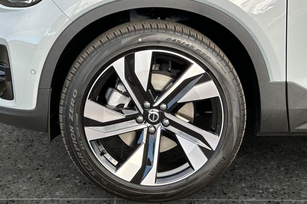 new 2026 Volvo XC40 car, priced at $53,525