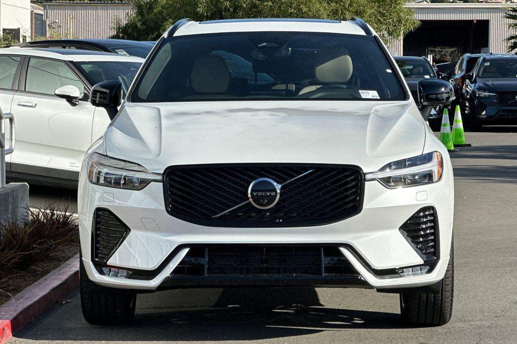 new 2026 Volvo XC60 car, priced at $57,985