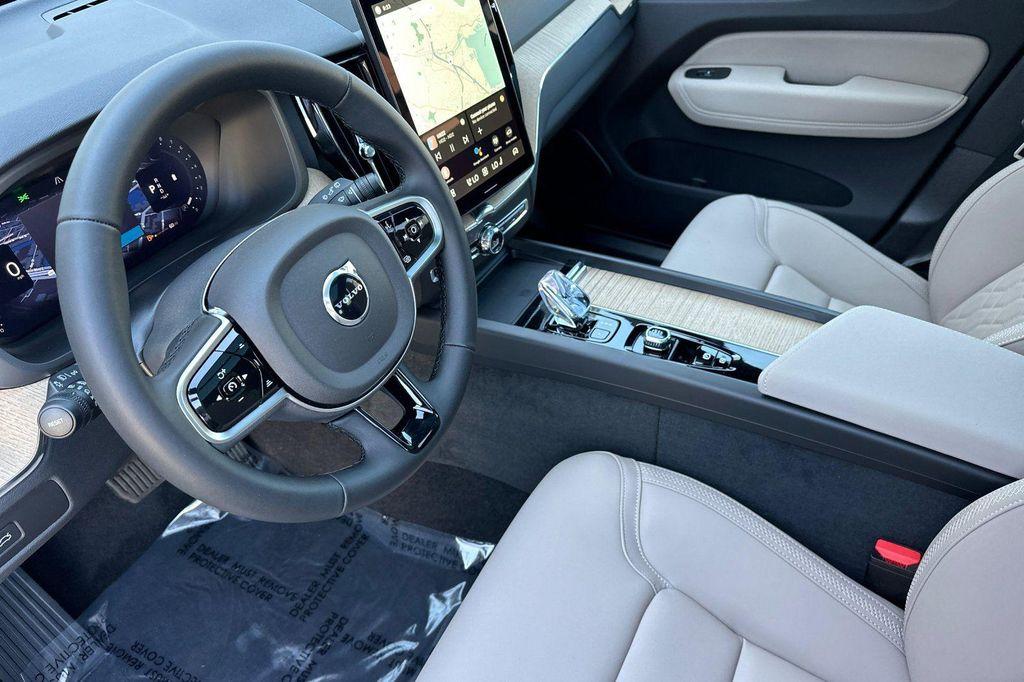 new 2026 Volvo XC60 car, priced at $57,985