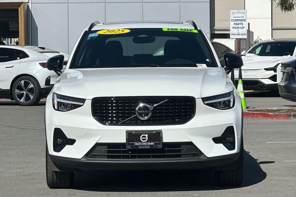 used 2025 Volvo XC40 car, priced at $30,900