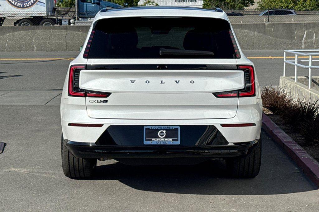 new 2026 Volvo EX90 car, priced at $87,080