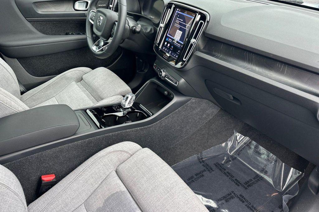 used 2023 Volvo XC40 Recharge Pure Electric car, priced at $31,999