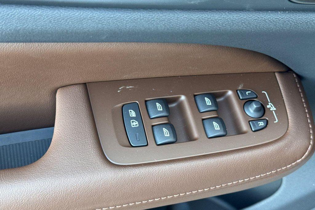 new 2026 Volvo V60 Cross Country car, priced at $56,805