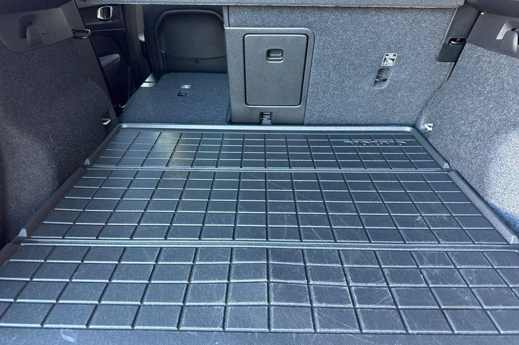 used 2025 Volvo EX40 car, priced at $47,288