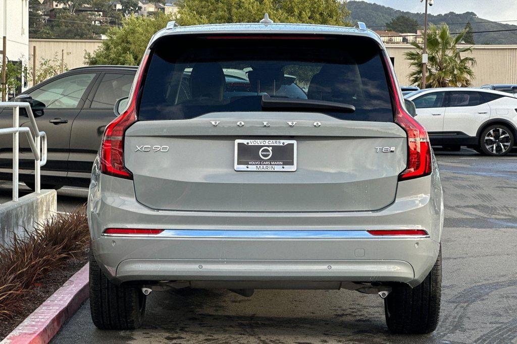 new 2026 Volvo XC90 Plug-In Hybrid car, priced at $85,625