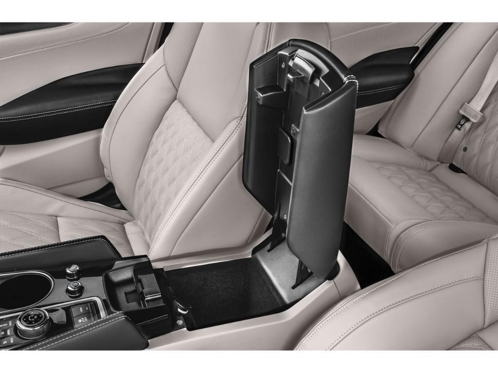 used 2023 Nissan Maxima car, priced at $33,594