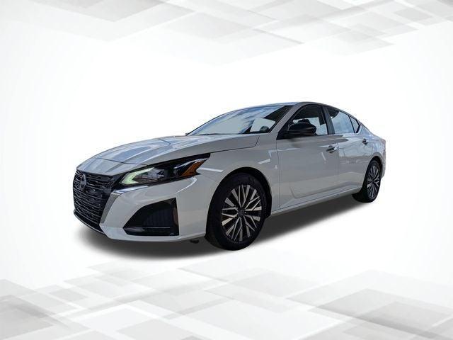 used 2025 Nissan Altima car, priced at $22,267