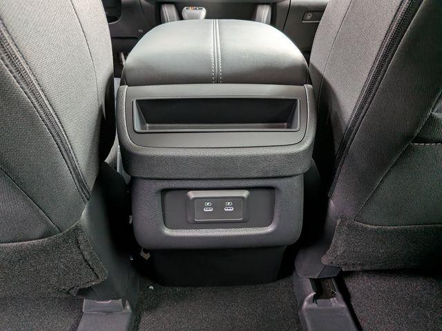 new 2026 Nissan Pathfinder car, priced at $37,951