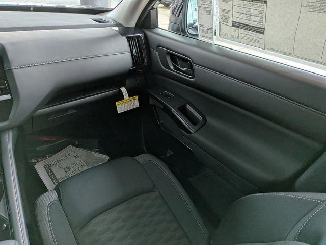 new 2026 Nissan Pathfinder car, priced at $37,951