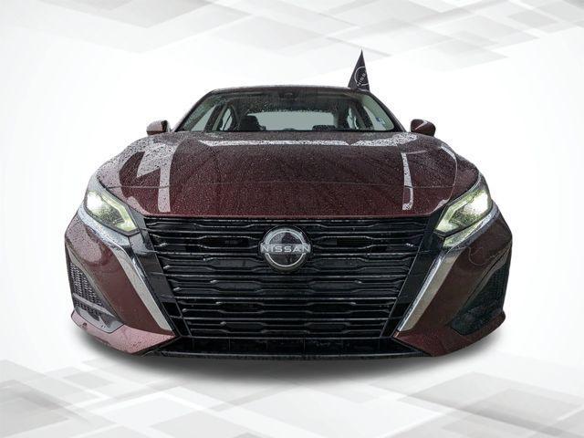 used 2023 Nissan Altima car, priced at $17,219