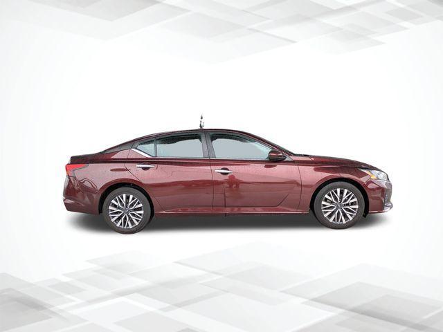 used 2023 Nissan Altima car, priced at $17,219