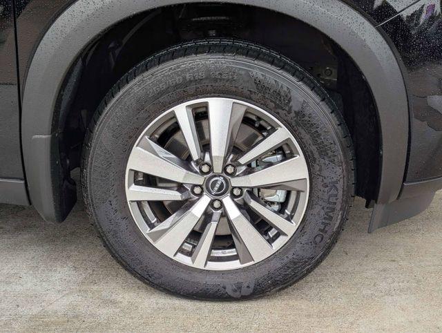 used 2025 Nissan Pathfinder car, priced at $40,096