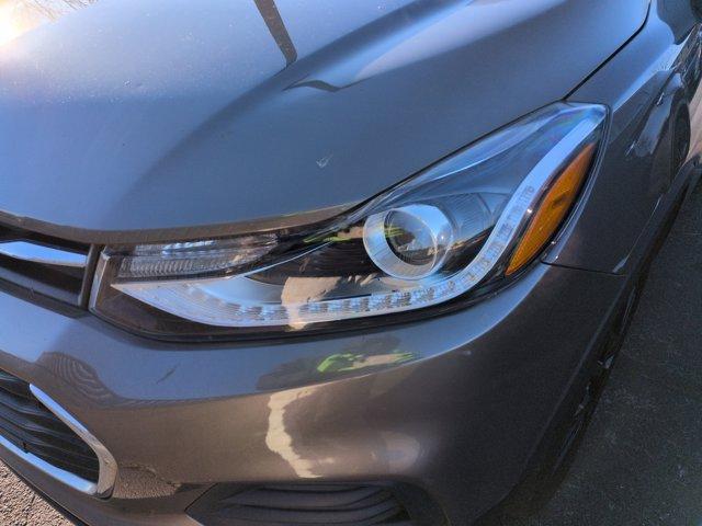 used 2022 Chevrolet Trax car, priced at $16,910