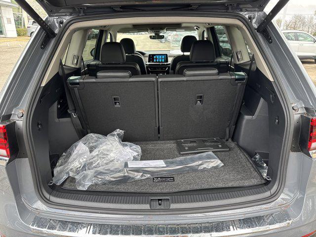 new 2026 Volkswagen Atlas car, priced at $52,276