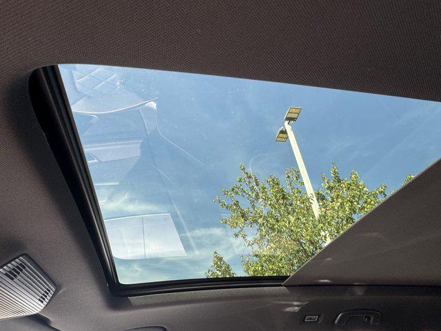 new 2026 Volkswagen Atlas Cross Sport car, priced at $53,694