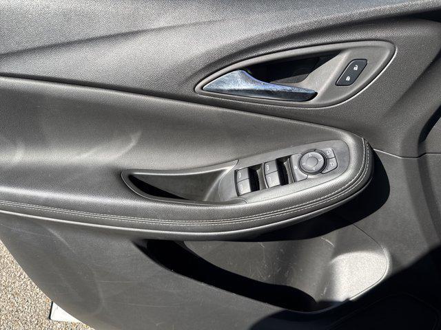 used 2024 Buick Encore GX car, priced at $21,999