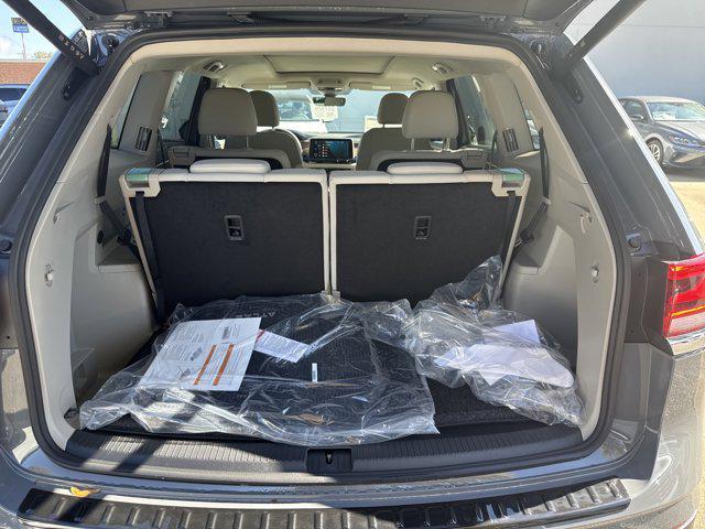 new 2026 Volkswagen Atlas car, priced at $46,181