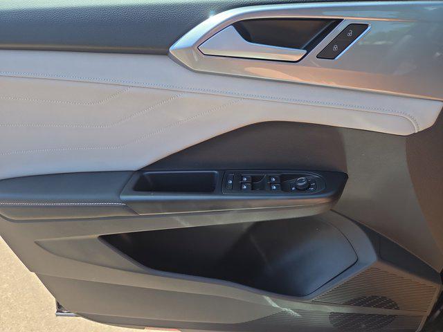 new 2026 Volkswagen Taos car, priced at $38,276