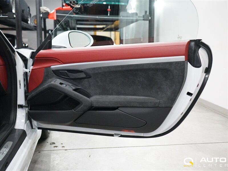 used 2020 Porsche 718 Spyder car, priced at $124,998