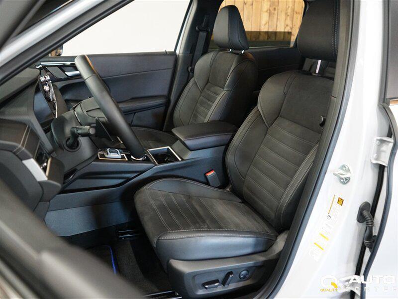 used 2025 Mitsubishi Outlander PHEV car, priced at $34,998