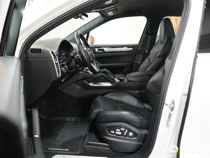 used 2019 Porsche Cayenne car, priced at $61,998