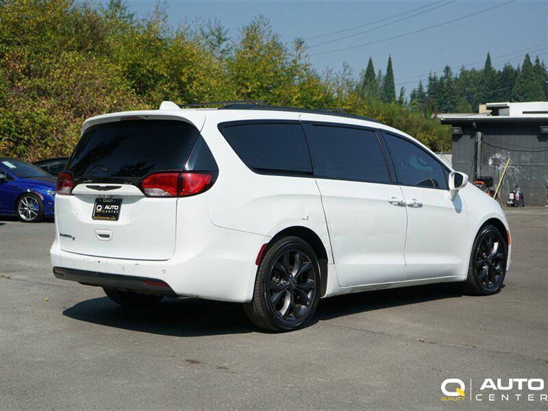 used 2018 Chrysler Pacifica car, priced at $10,998