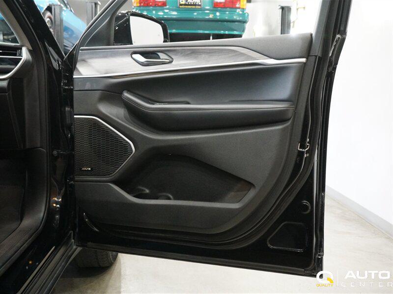 used 2023 Jeep Grand Cherokee car, priced at $27,676