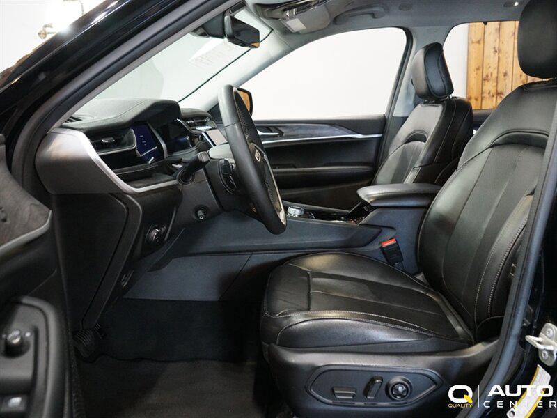 used 2023 Jeep Grand Cherokee car, priced at $27,676