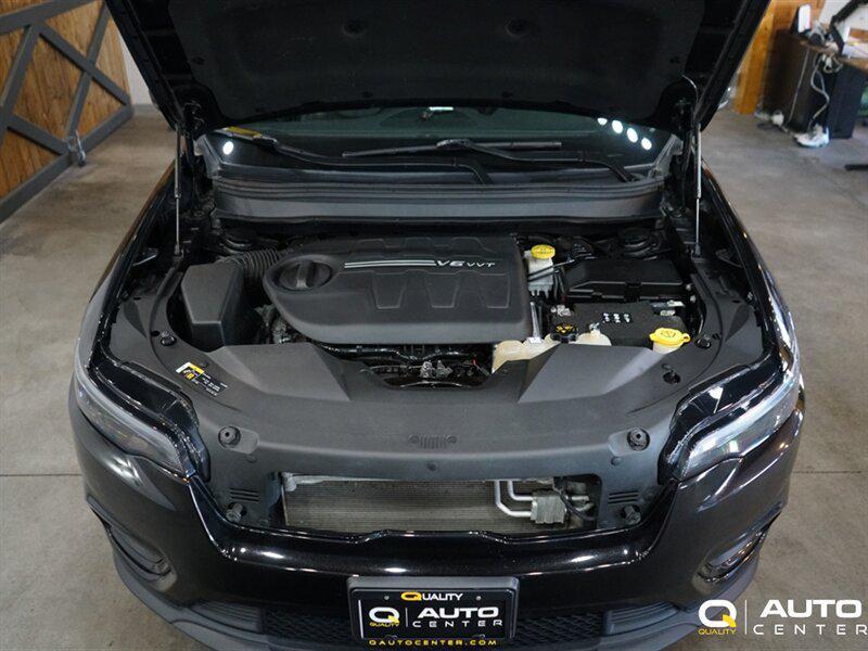 used 2022 Jeep Cherokee car, priced at $23,998