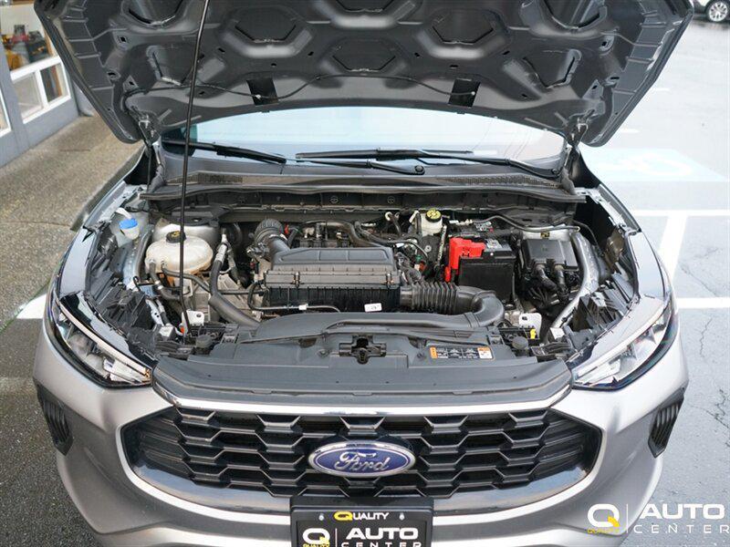 used 2024 Ford Escape car, priced at $22,998