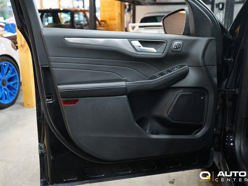 used 2022 Ford Escape car, priced at $21,998