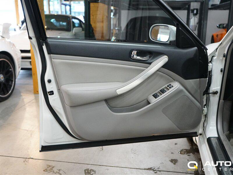 used 2006 INFINITI G35 car, priced at $15,998