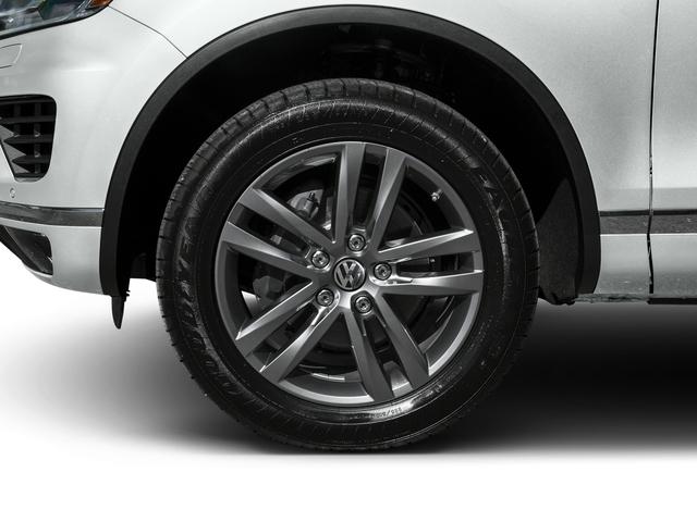 used 2016 Volkswagen Touareg car, priced at $26,998