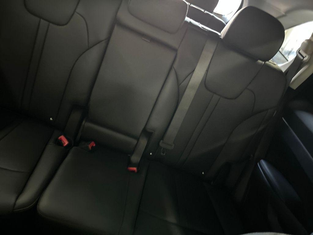 new 2026 Kia Sorento Hybrid car, priced at $37,137